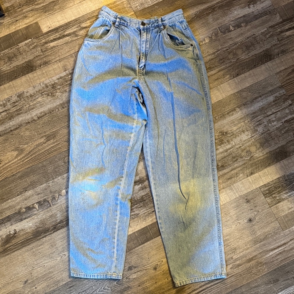 Stylish Light Blue Straight Leg Jeans / DG28